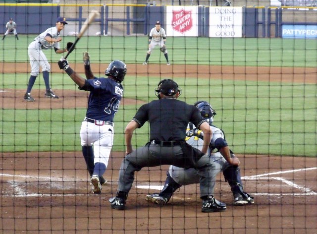 Suh-wing and a miss!