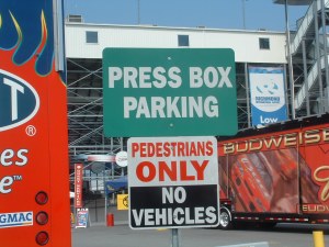 Mixed messages.  (Monte Dutton photo)